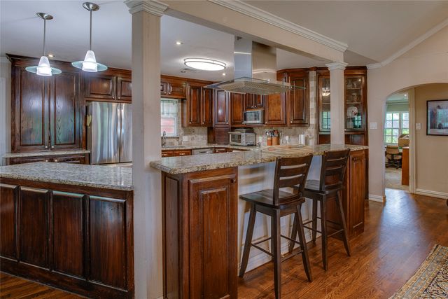 7015 E Grand Avenue, Dallas, TX 75223