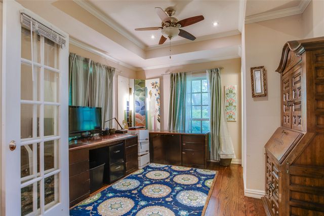 7015 E Grand Avenue, Dallas, TX 75223