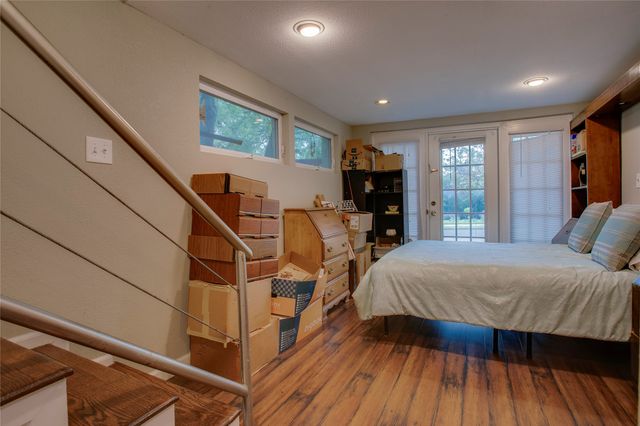 7015 E Grand Avenue, Dallas, TX 75223