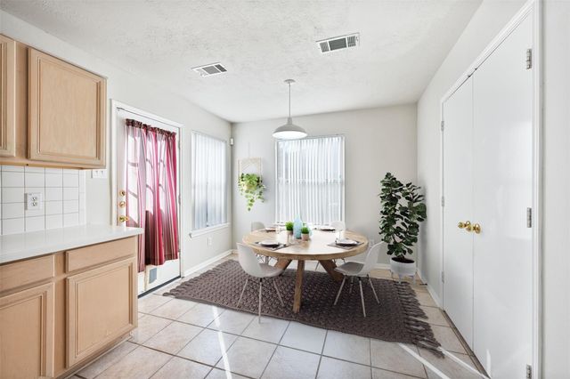17103 Canterbury Green Court, Sugar Land, TX 77498