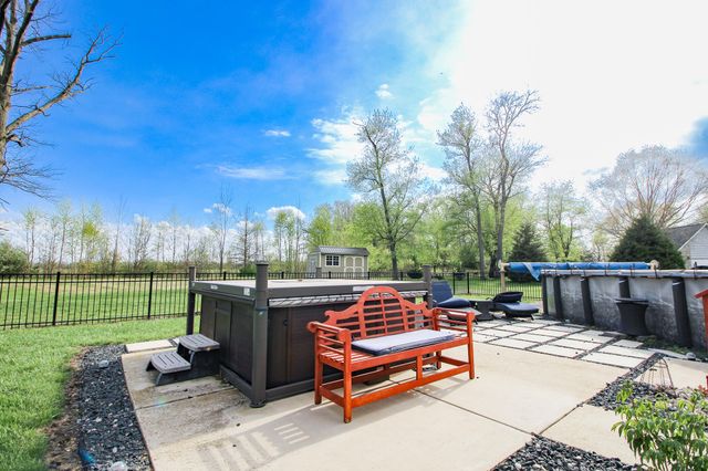 2913 Cardinal Drive, Wheatfield, IN 46392
