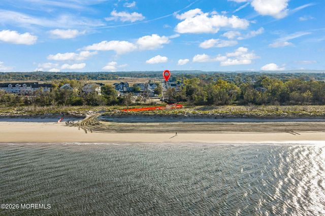 52 Griggs Avenue, Port Monmouth, NJ 07758