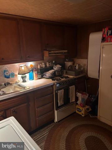 1113 ELM ST, Reading, PA 19604