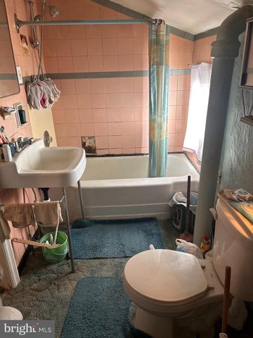 1113 ELM ST, Reading, PA 19604