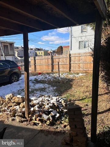 1113 ELM ST, Reading, PA 19604