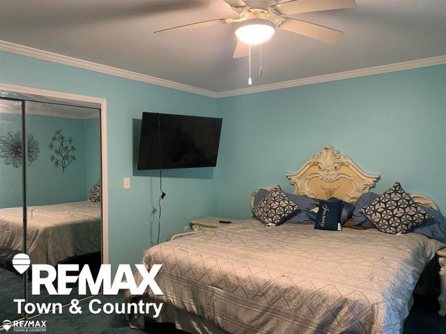 1260 Springborrow Drive, Flint Twp, MI 48532