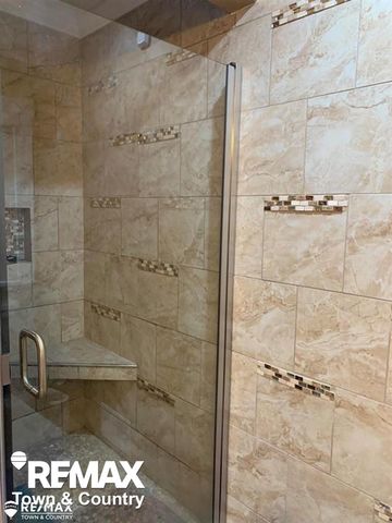 1260 Springborrow Drive, Flint Twp, MI 48532