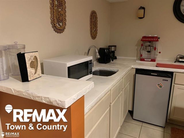 1260 Springborrow Drive, Flint Twp, MI 48532