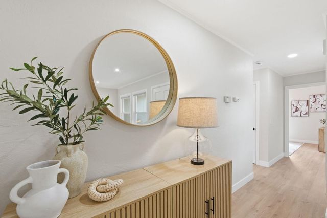12 Athlone Way, Menlo Park, CA 94025