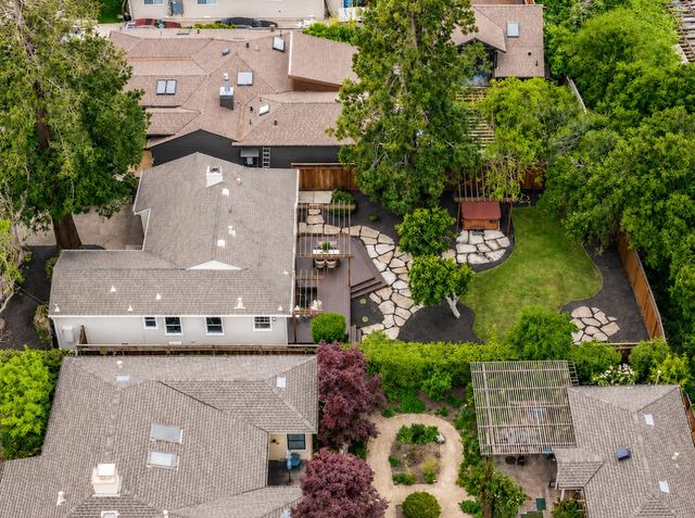 12 Athlone Way, Menlo Park, CA 94025