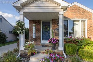 31775 Marblehead Road, Farmington, MI 48336