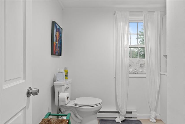 190 Railroad Avenue, Portsmouth, RI 02871