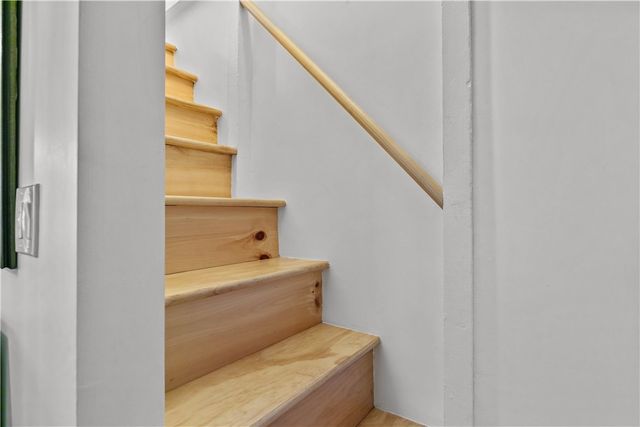 190 Railroad Avenue, Portsmouth, RI 02871