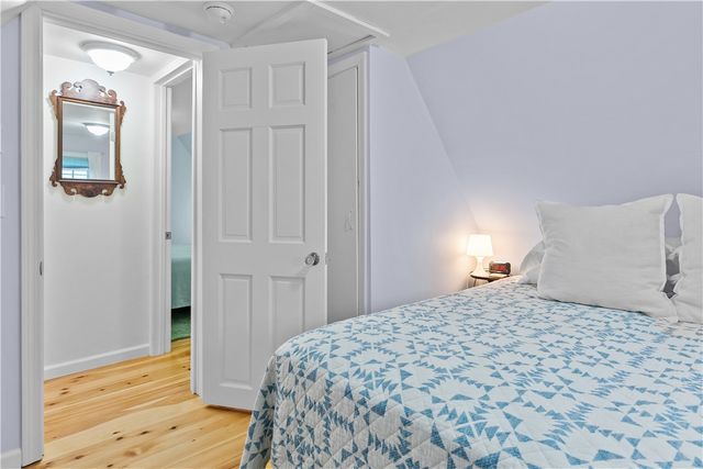 190 Railroad Avenue, Portsmouth, RI 02871