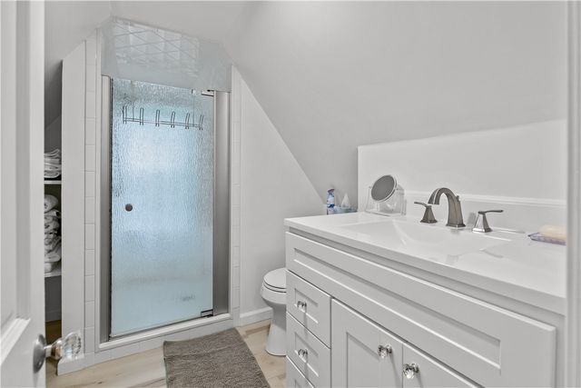 190 Railroad Avenue, Portsmouth, RI 02871