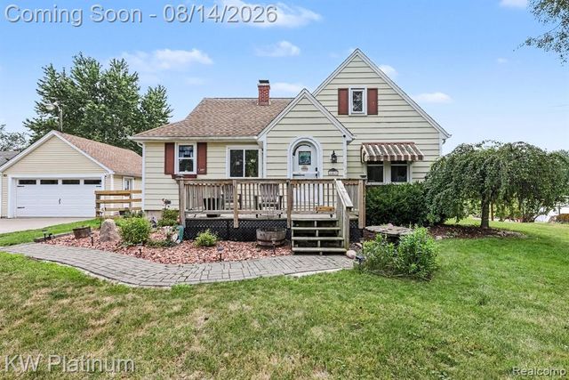 6461 Marsh Road, Marine City, MI 48039