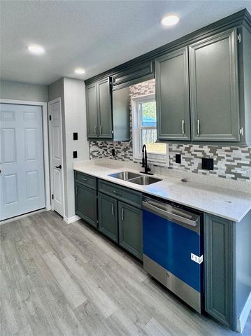 27319 DALE AVENUE, Brooksville, FL 34602