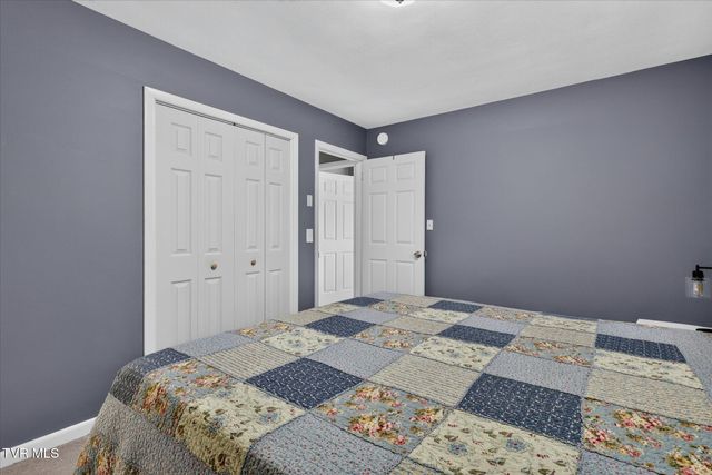 167 Charleston Street, Weber City, VA 24290