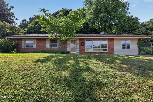 167 Charleston Street, Weber City, VA 24290