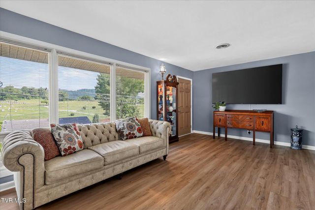 167 Charleston Street, Weber City, VA 24290