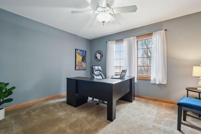 2527 W Goldcrest AVENUE, Milwaukee, WI 53221