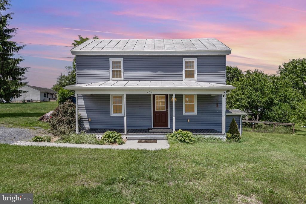 Image 1 of property listing at 406 SIXTH ST, Luray, VA 22835