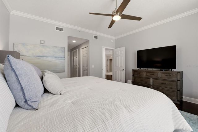 100 CENTRAL AVENUE H716, Sarasota, FL 34236