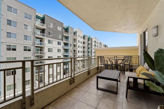 100 CENTRAL AVENUE H716, Sarasota, FL 34236