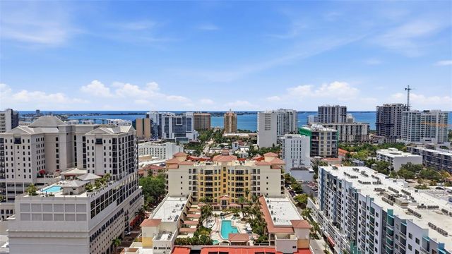 100 CENTRAL AVENUE H716, Sarasota, FL 34236