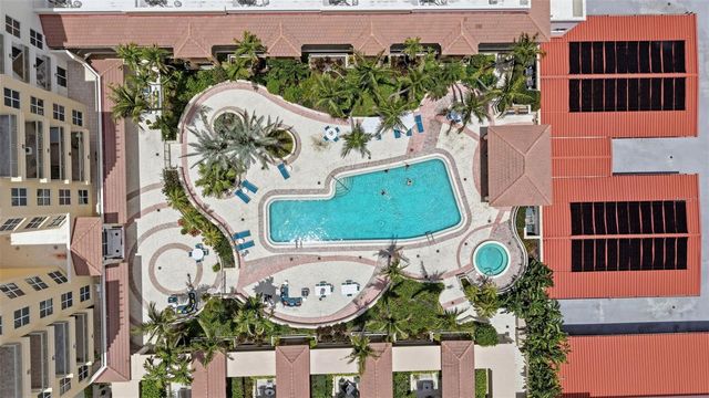 100 CENTRAL AVENUE H716, Sarasota, FL 34236