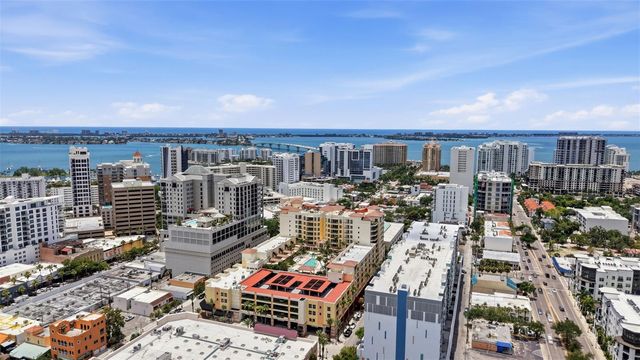 100 CENTRAL AVENUE H716, Sarasota, FL 34236