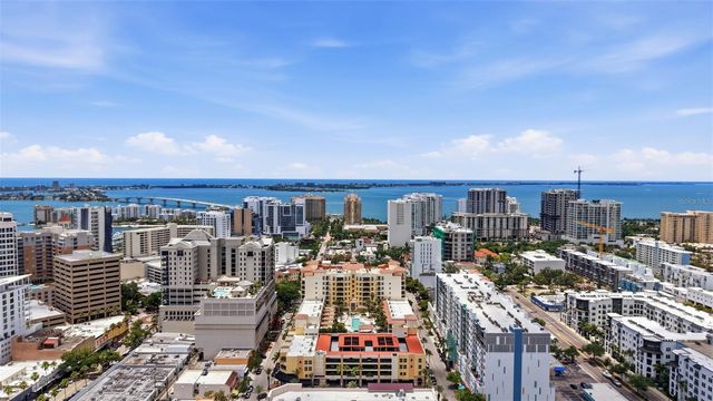100 CENTRAL AVENUE H716, Sarasota, FL 34236
