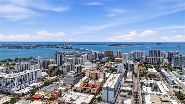 100 CENTRAL AVENUE H716, Sarasota, FL 34236