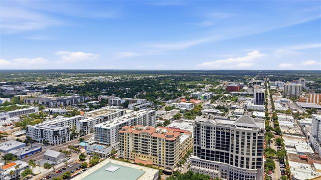 100 CENTRAL AVENUE H716, Sarasota, FL 34236