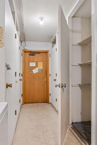 9141 Highway 55 106, Golden Valley, MN 55427