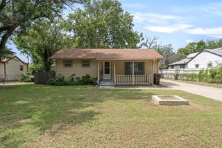4823 S Madison Ave, Wichita, KS 67216