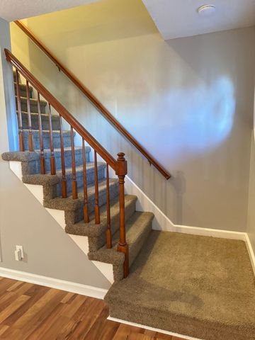 1829 Bourne Cir, Clarksville, TN 37043