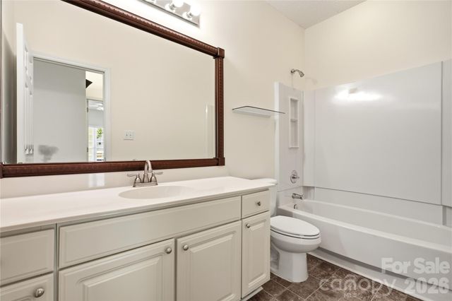 2604 Lamp Post Lane, Kannapolis, NC 28081