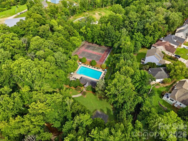2604 Lamp Post Lane, Kannapolis, NC 28081
