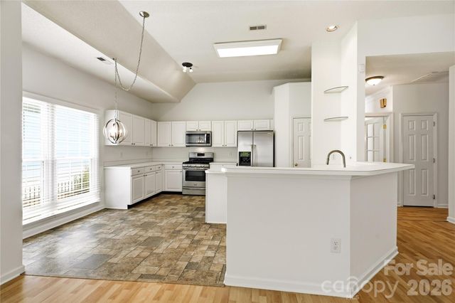 2604 Lamp Post Lane, Kannapolis, NC 28081