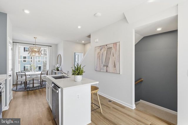 364 ANTHEM ST, Ranson, WV 25438