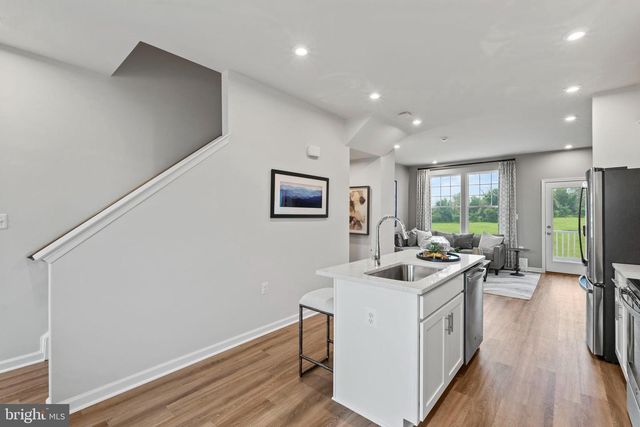 364 ANTHEM ST, Ranson, WV 25438