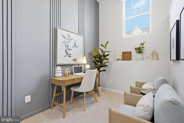 364 ANTHEM ST, Ranson, WV 25438