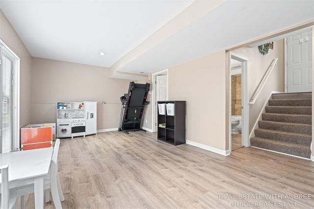 6948 Shady Knoll Drive, Caledonia, MI 49316