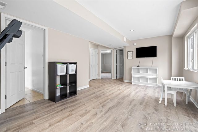 6948 Shady Knoll Drive, Caledonia, MI 49316