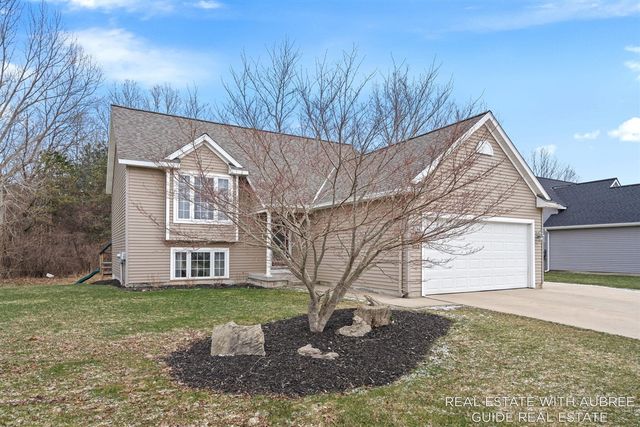 6948 Shady Knoll Drive, Caledonia, MI 49316