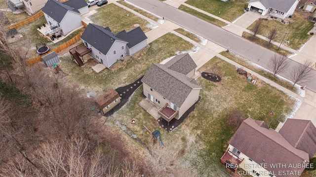 6948 Shady Knoll Drive, Caledonia, MI 49316