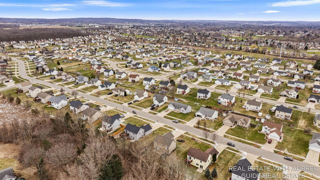 6948 Shady Knoll Drive, Caledonia, MI 49316