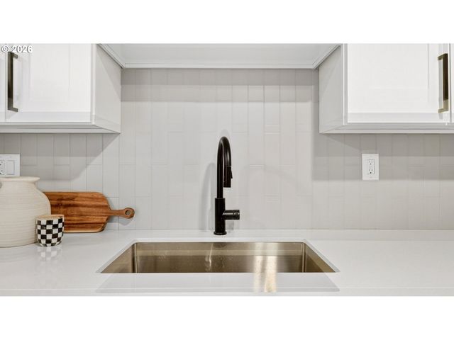 3505 G St, Vancouver, WA 98663