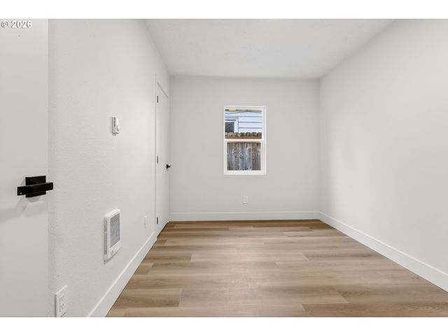 3505 G St, Vancouver, WA 98663